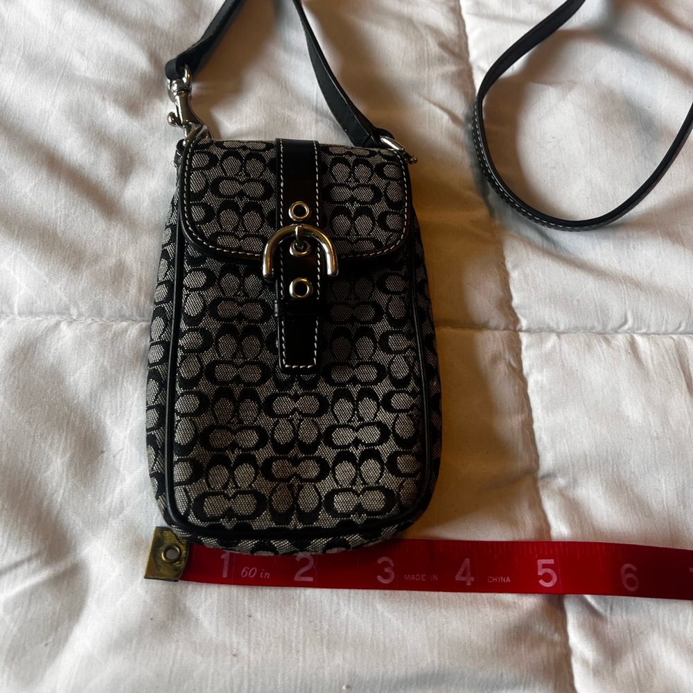 Coach Signature Black and Gray Crossbody Bag - Picture 3 of 7